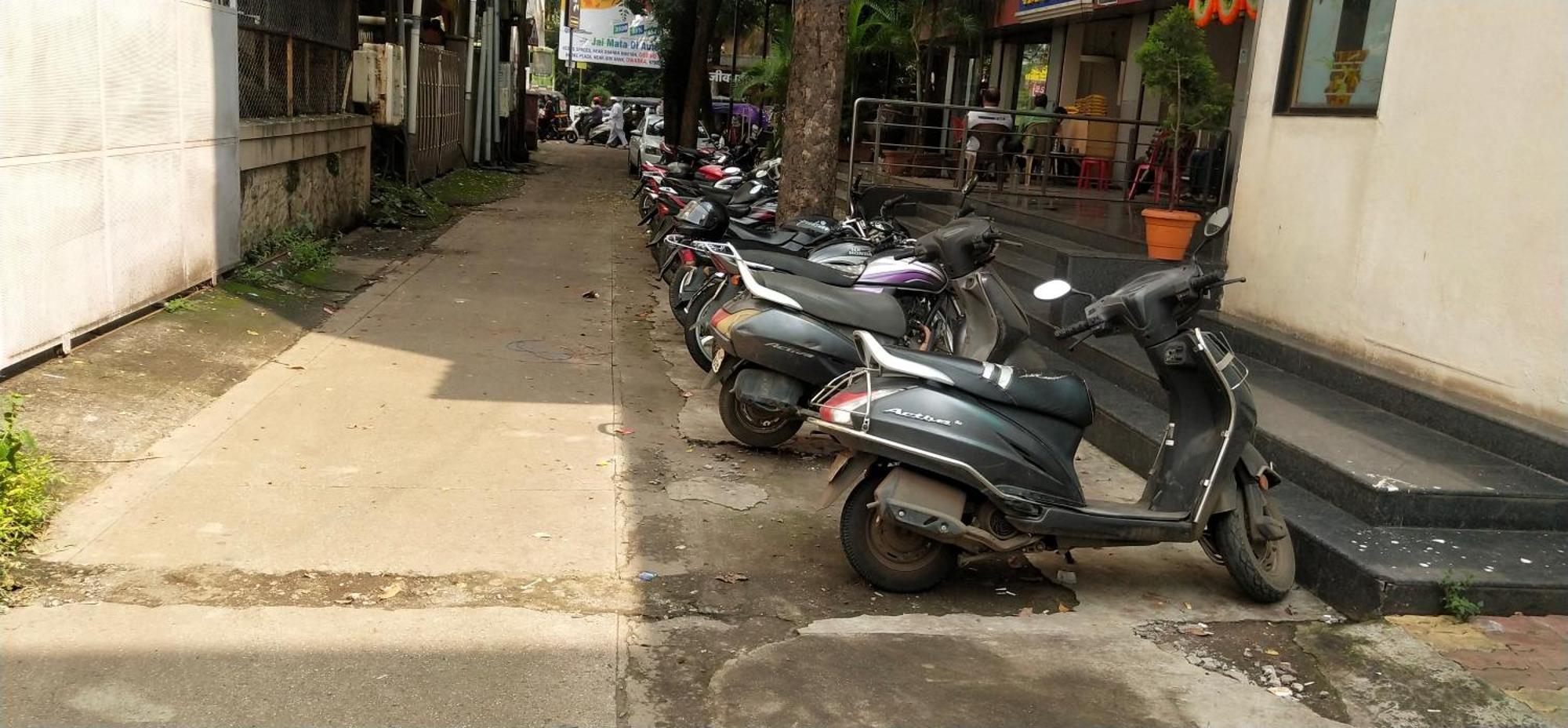 City Palace Hotel होटल सिटी पैलेस Nashik Exterior foto